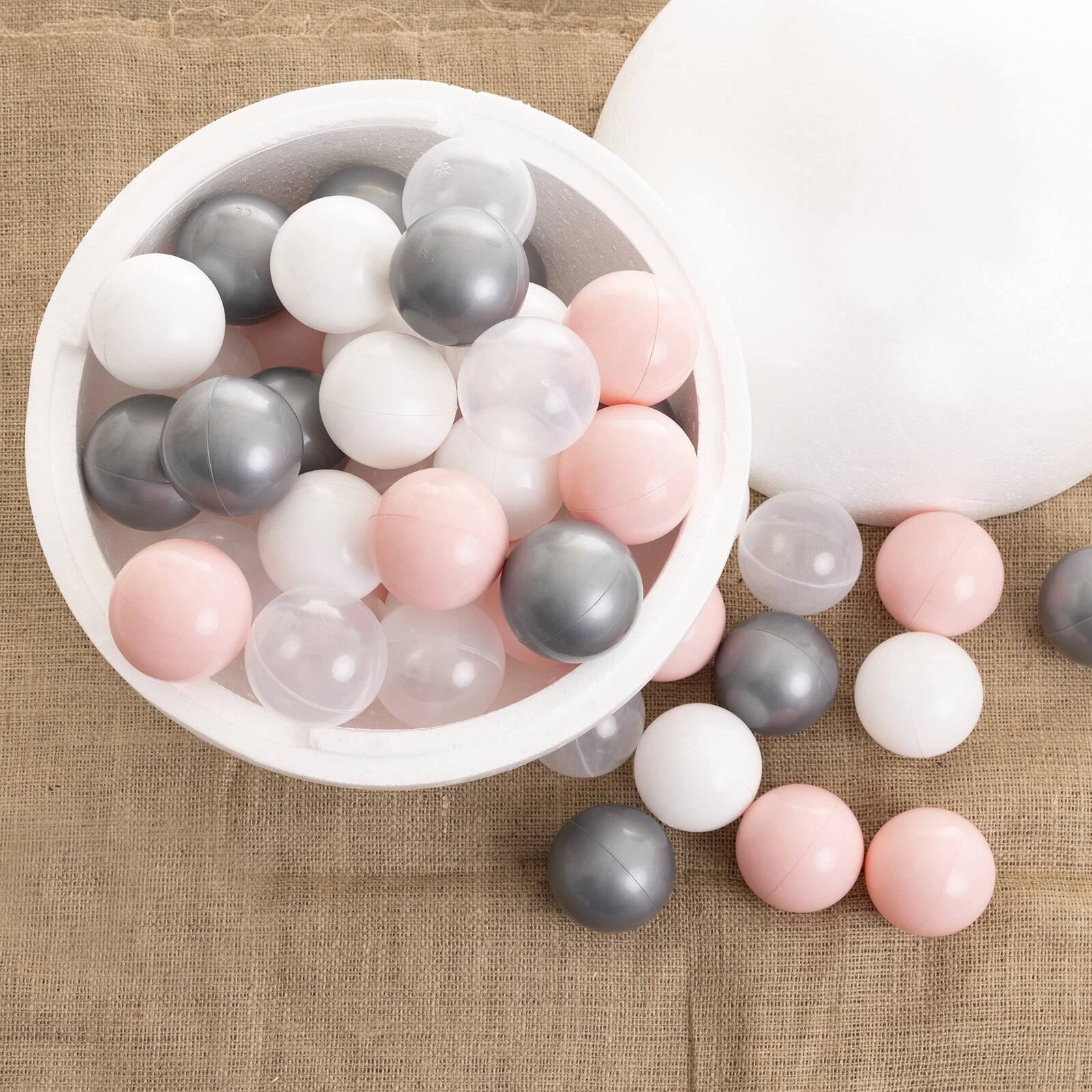 Oyun%20Havuz%20Topu%20Şişme%20Oyun%20Havuz%20Topları%206%20Cm%2050%20Adet%20Pembe-Silver